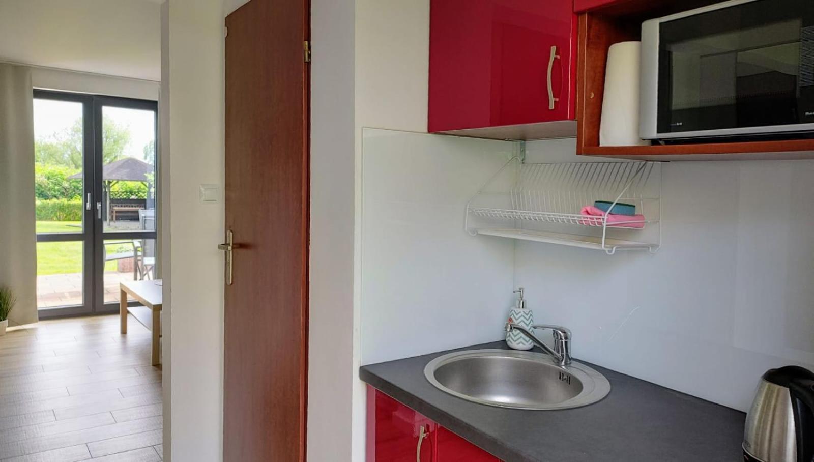 Domki Na Wodnej Lägenhet Kołobrzeg Exteriör bild